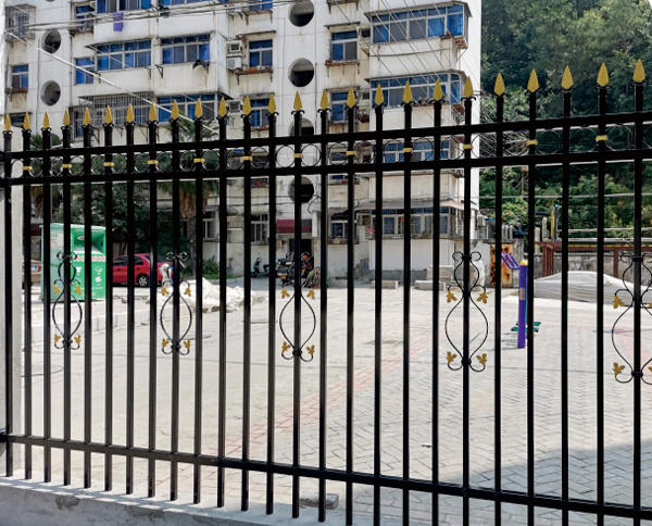 十堰鐵藝護(hù)欄的維護(hù)常識是什么？